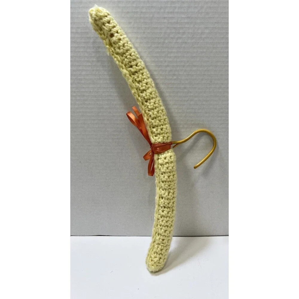 Vintage 1970s Crocheted Wood Hangers Set of 5 Green Yellow Pink Mod MCM 16.5